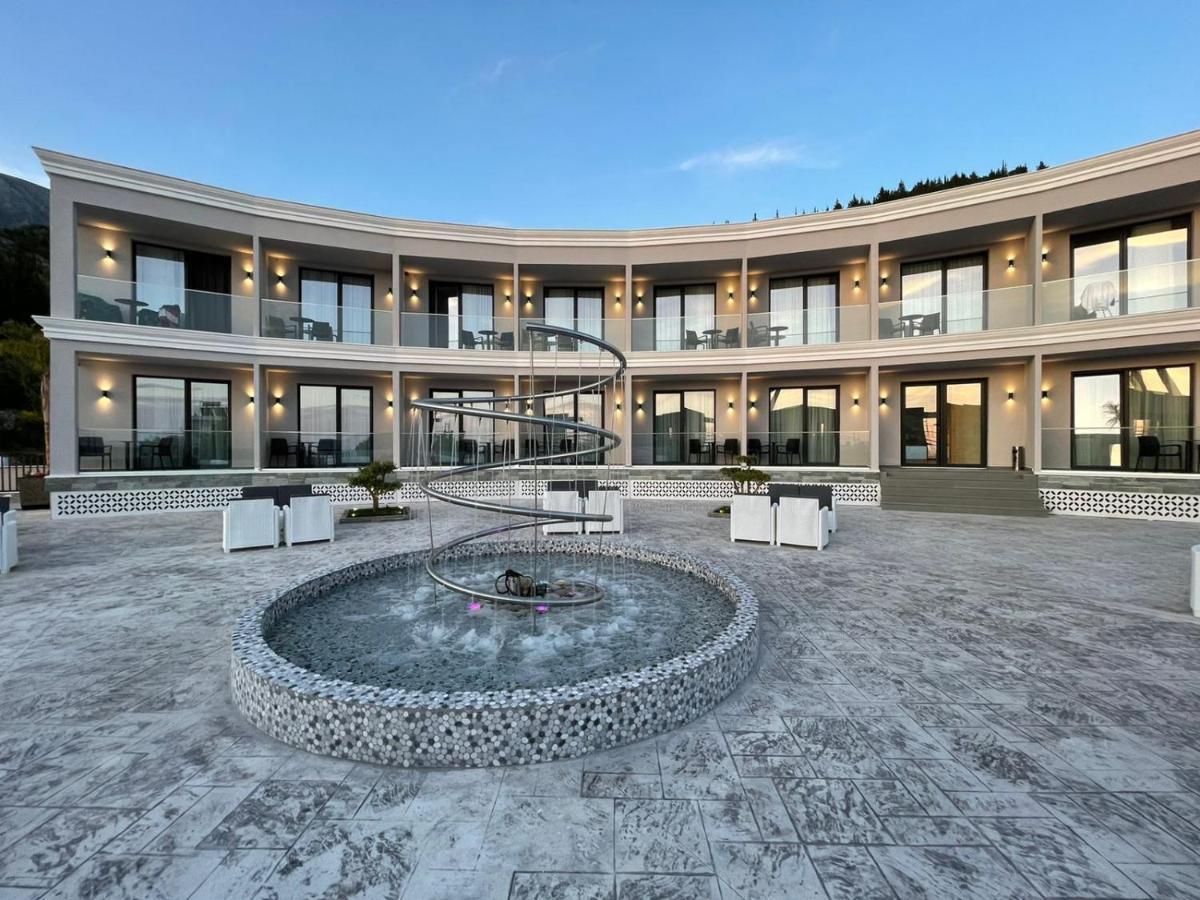 Ebbi Hotel ديرمي المظهر الخارجي الصورة