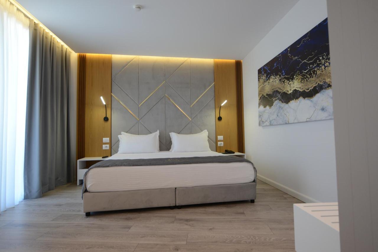 Ebbi Hotel ديرمي المظهر الخارجي الصورة