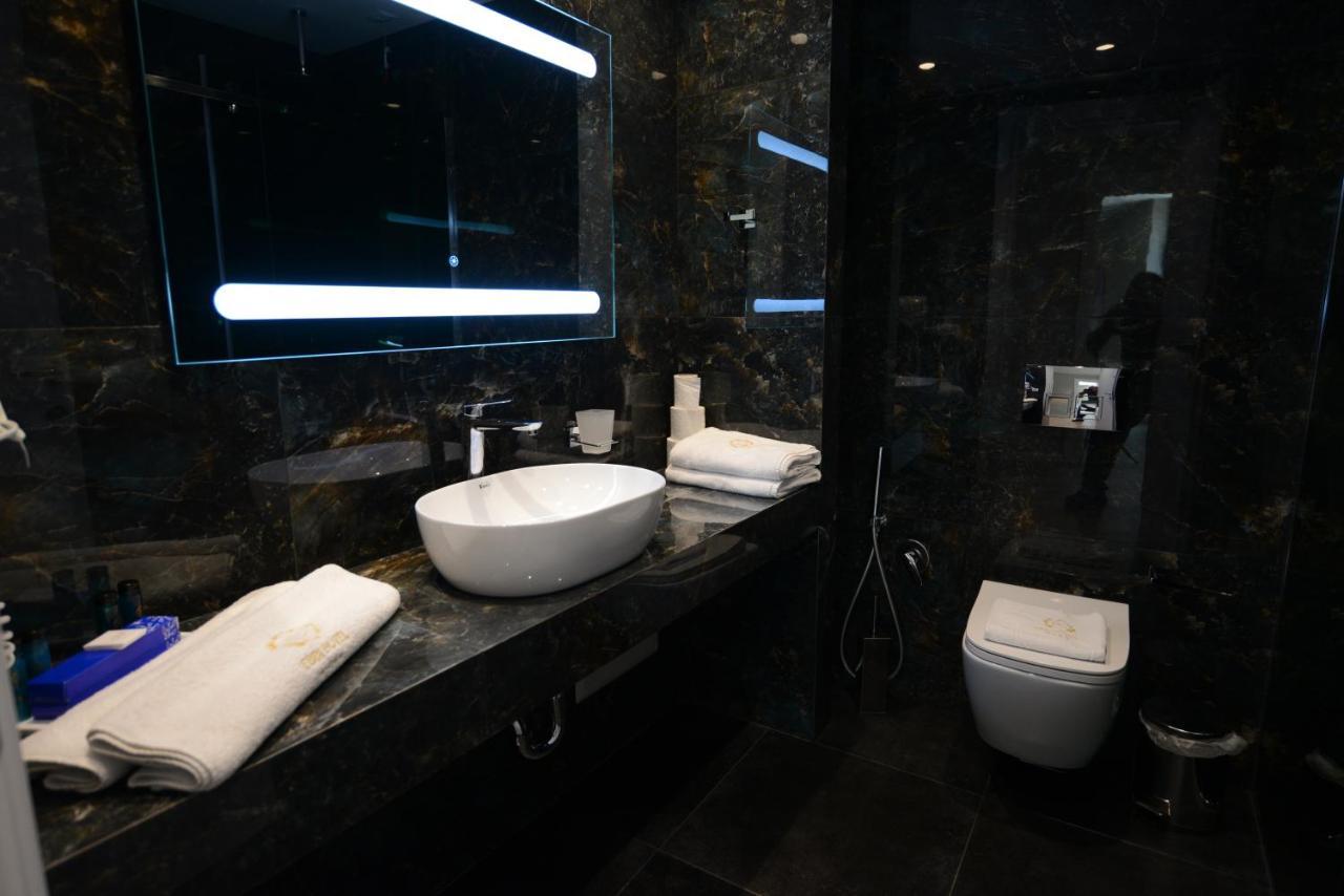 Ebbi Hotel ديرمي المظهر الخارجي الصورة