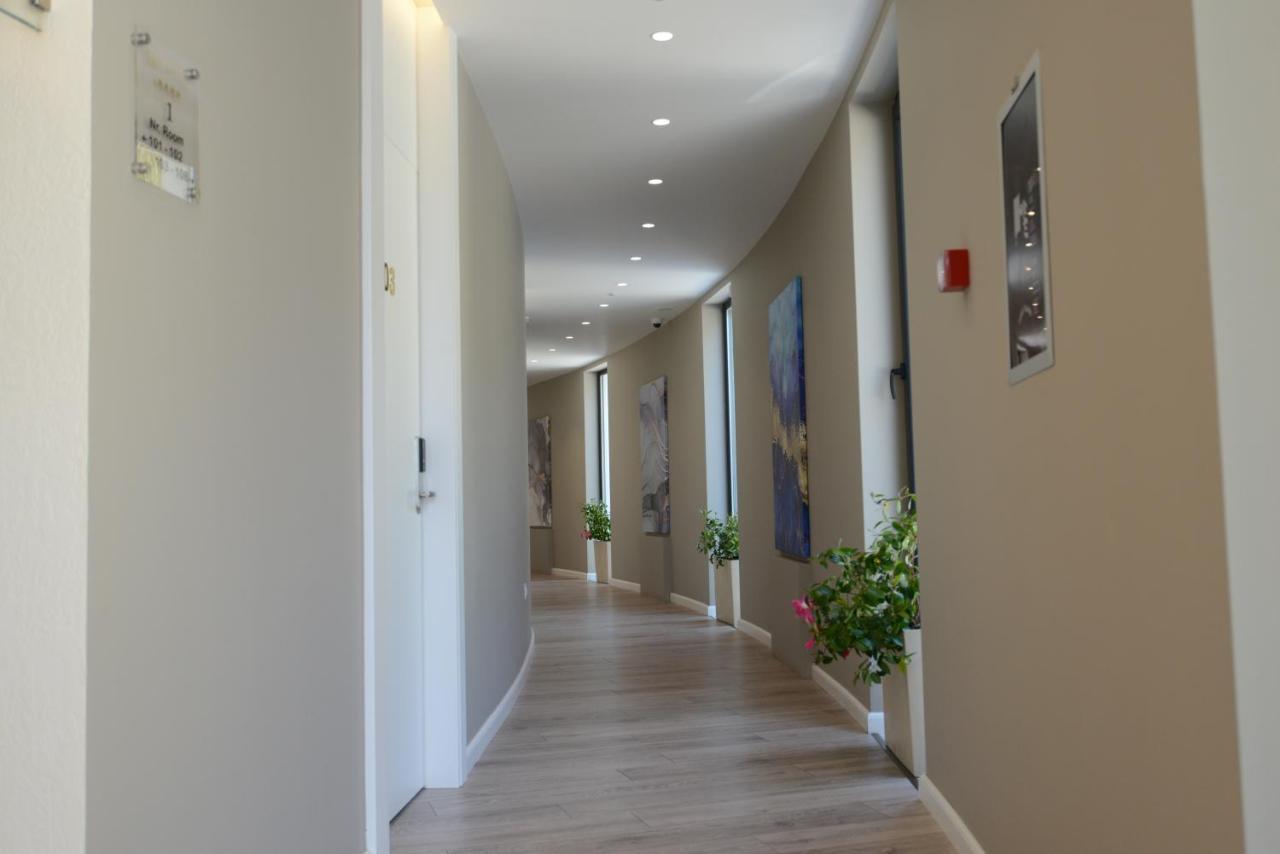 Ebbi Hotel ديرمي المظهر الخارجي الصورة