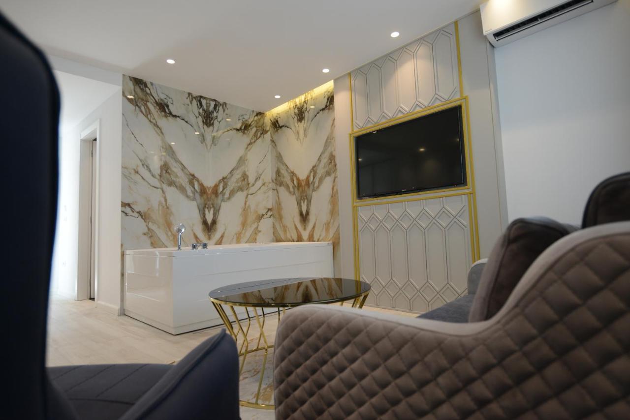 Ebbi Hotel ديرمي المظهر الخارجي الصورة